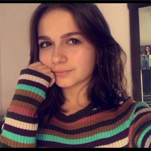 Meet your Posher, Kayla